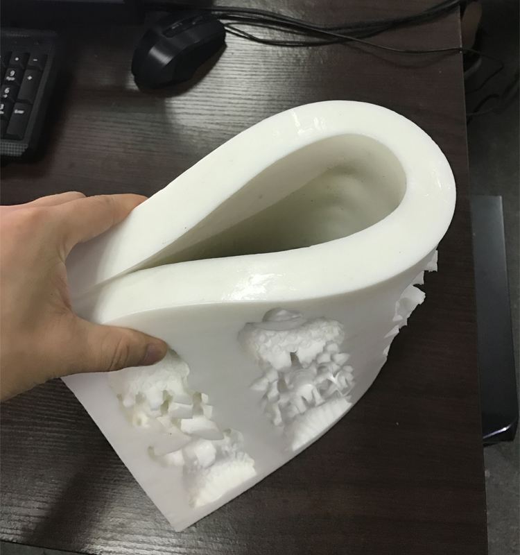 什么原因導致模具硅膠產品變形你知道嗎 ？